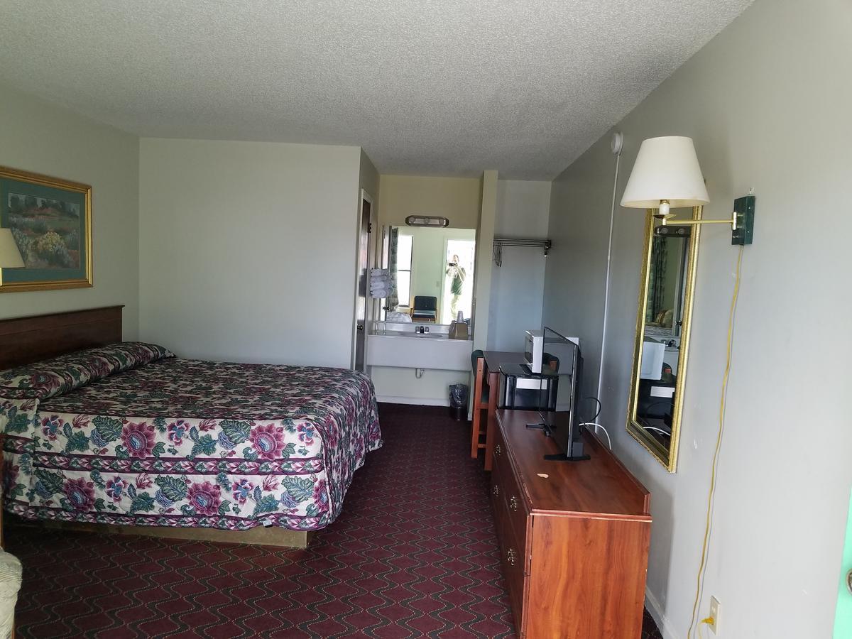 Gateway Inn Lake City Buitenkant foto